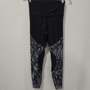 Nike Dri-FIT Black Leggings